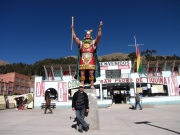 w przystani promowej nad Titicaca